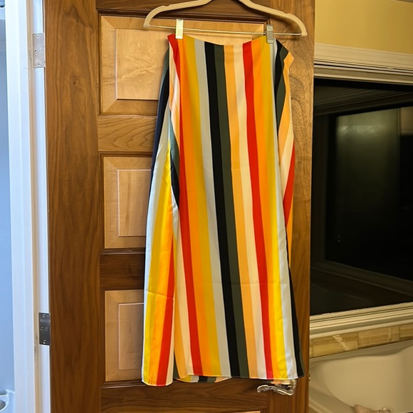 Cupcakes and cashmere brand maxi skirt - Picture 2 of 9